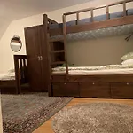 To Door Appartement *