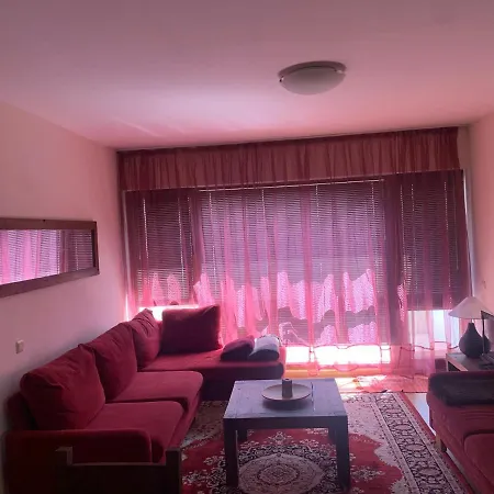 To Door شقة بانسكو