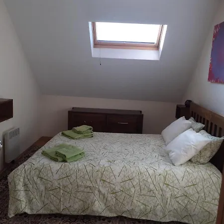 Apartment To Door Bansko