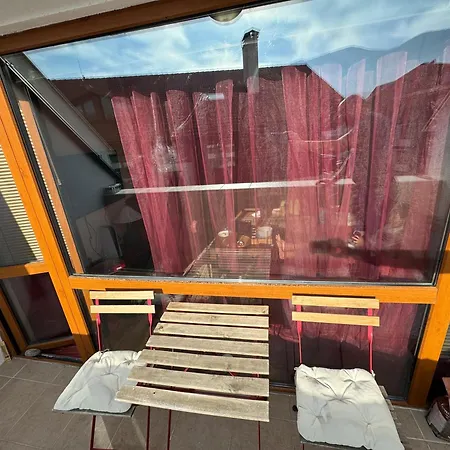 Apartment To Door Bansko